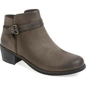 UGG Boots Bellamy Women's Grey Suede Ankle Bootie Size US 7.5